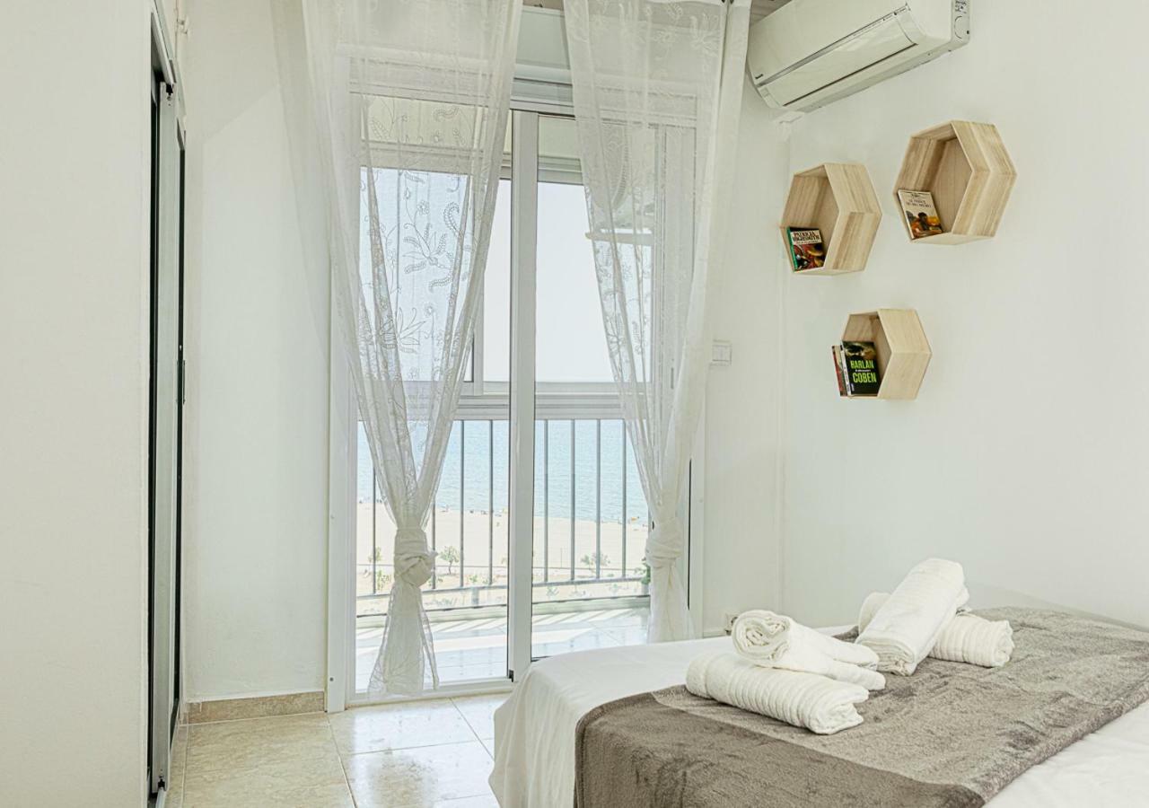 Апартаменты Karina D-Luxe Эмпуриабрава Экстерьер фото